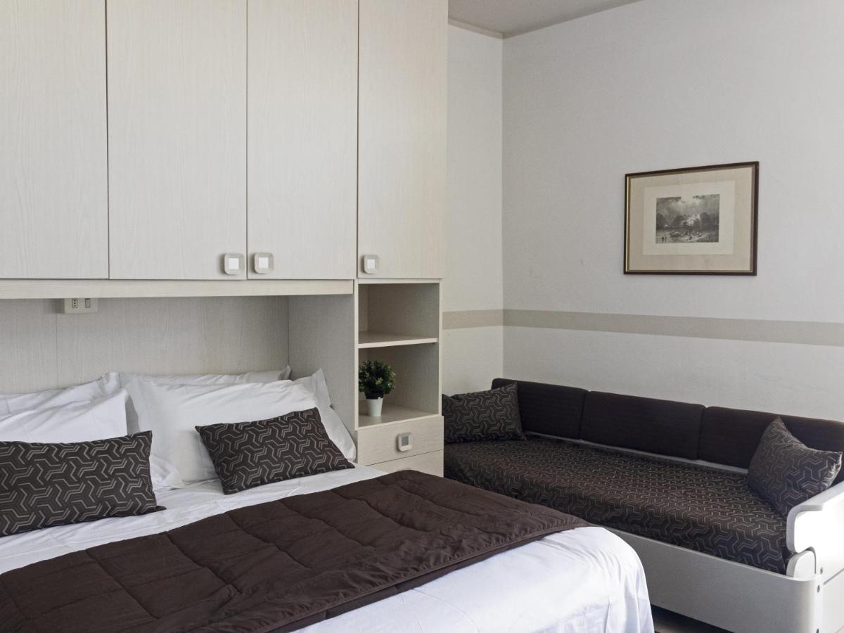 Hotel Funivia Laveno-Mombello Eksteriør bilde