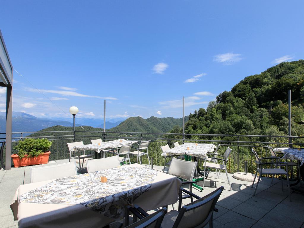 Hotel Funivia Laveno-Mombello Eksteriør bilde