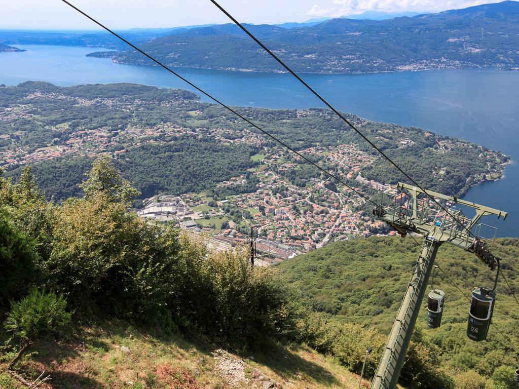Hotel Funivia Laveno-Mombello Eksteriør bilde